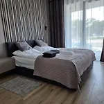 Lejlighed Czarna Perla 109 Luksusowy Apartament,basen,garaz,taras *