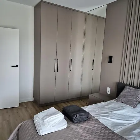 Czarna Perla 109 Luksusowy Apartament,basen,garaz,taras Апартаменты *